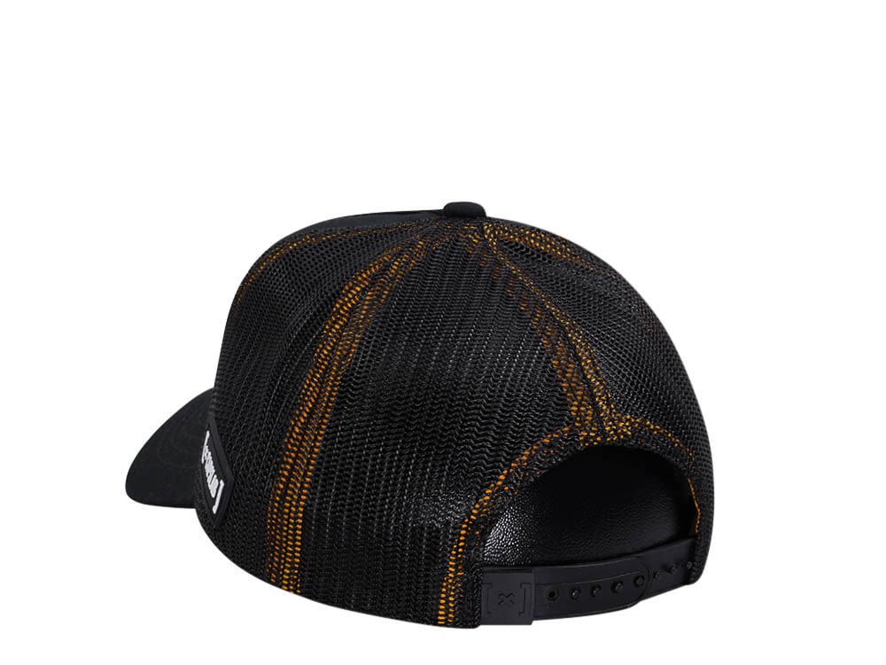 Capslab Looney Tunes Daffy Duck Black Trucker Snapback Cap