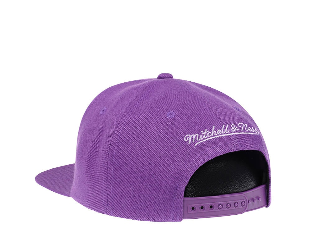Mitchell & Ness Toronto Raptors Purple Hardwood Classic Snapback Cap