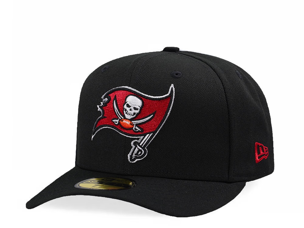 New Era Tampa Bay Buccaneers Black Classic Edition Pre Curved 59Fifty Fitted Cap