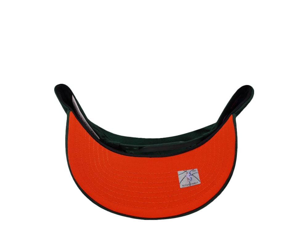 Mitchell & Ness Chicago Bulls 20th Anniversary Green Edition Pro Pinch Fit Snapback Cap