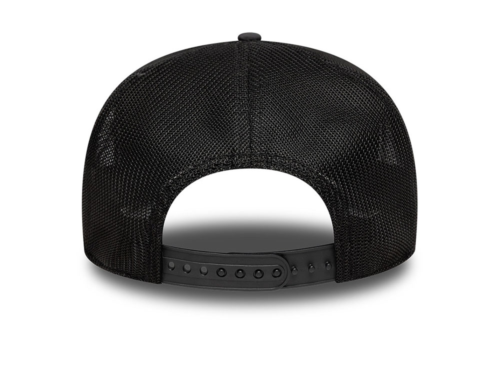 New Era Vr46 Dark Camo 9Seventy Trucker Snapback Cap