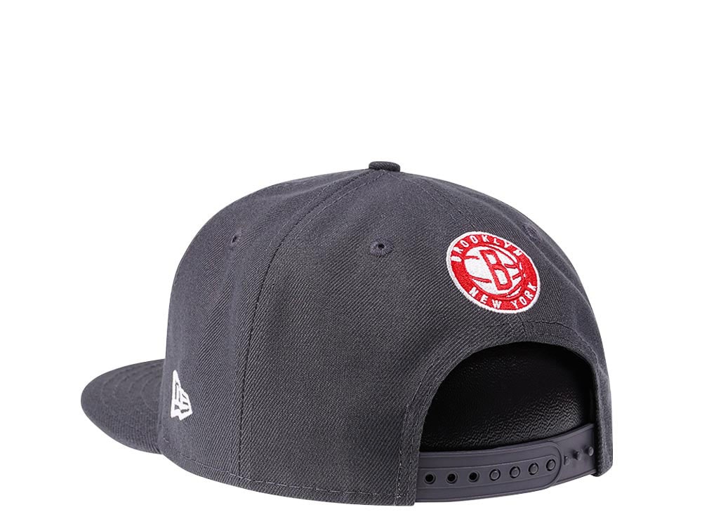 New Era Brooklyn Nets Graphite Red Edition 9Fifty Snapback Cap