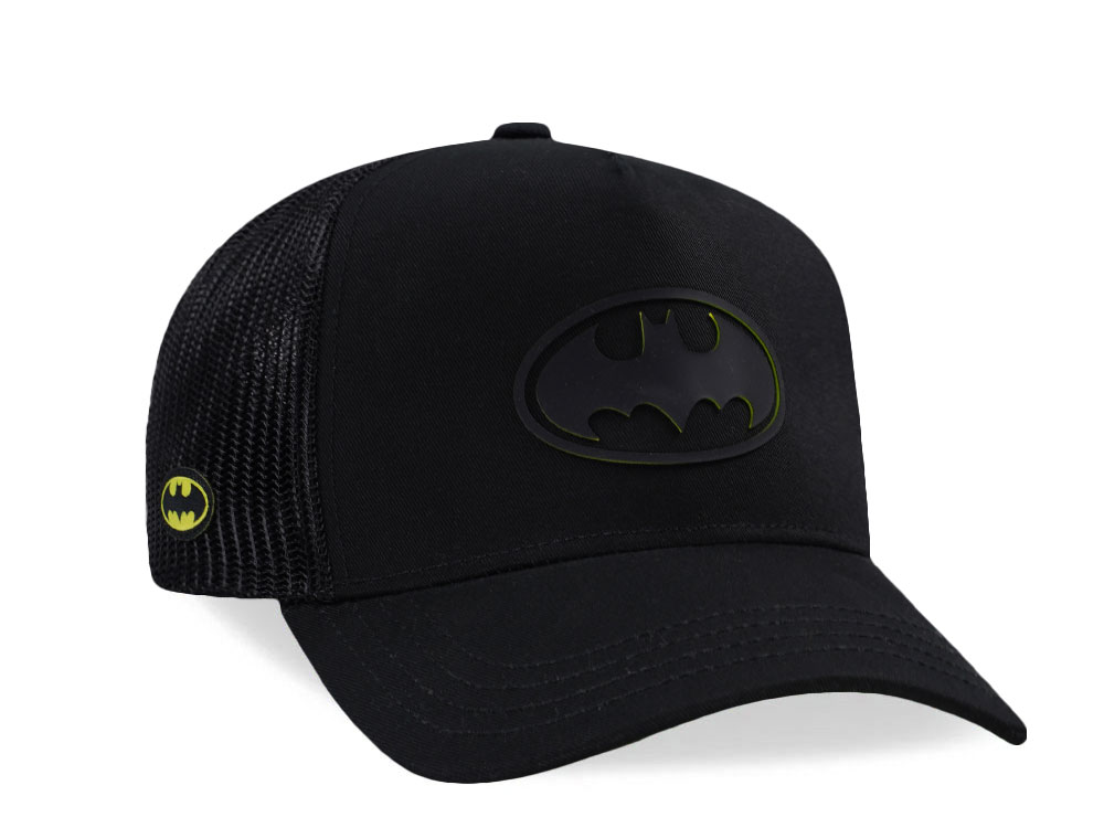 Capslab DC Comics Batman Black Trucker Snapback Cap