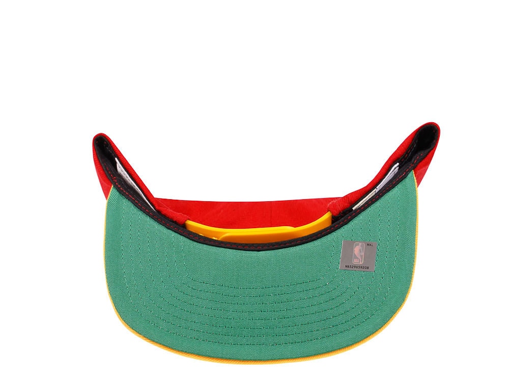 Mitchell & Ness Atlanta Hawks Hardwood Classics 2 Tone Snapback Cap