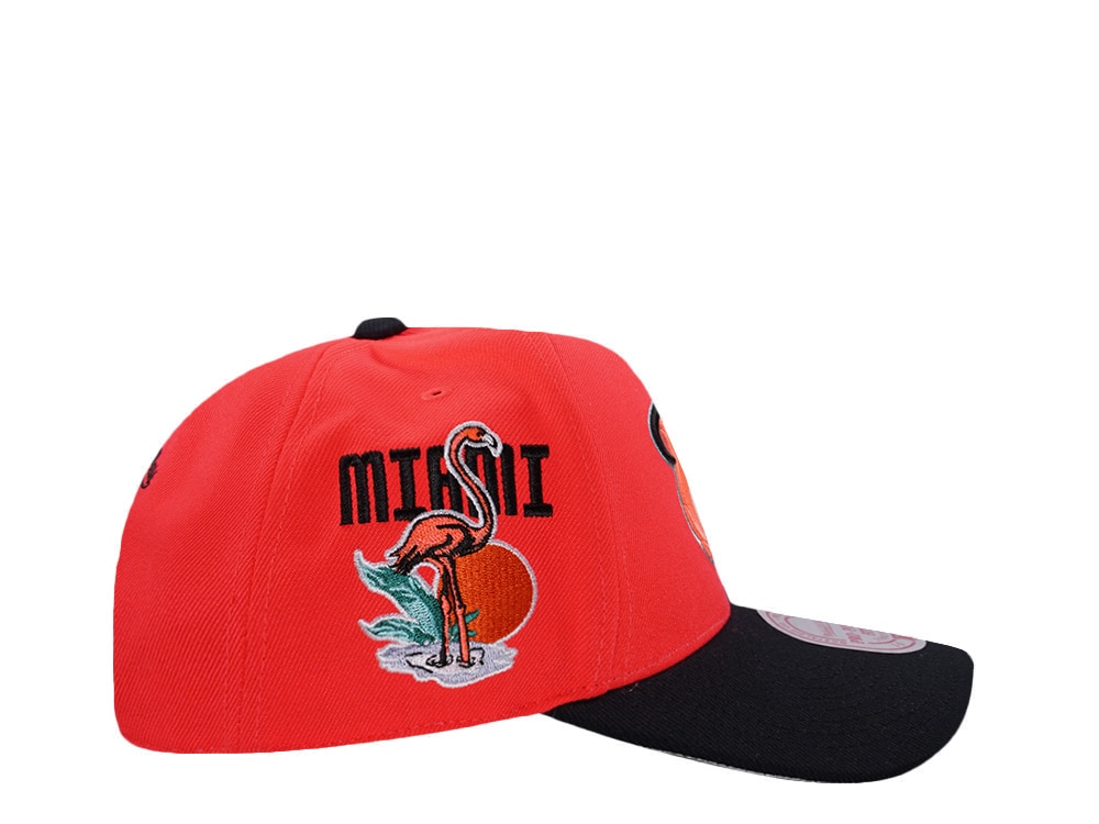 Mitchell & Ness Miami Heat NBA In The City Neon Orange Edition Pro Pinch Fit Snapback Cap