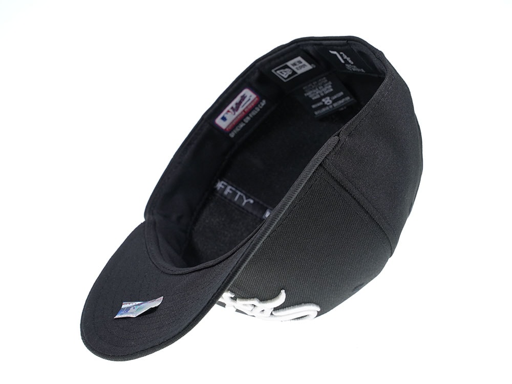 New Era Chicago White Sox Authentic On-Field Low Profile  59Fifty Fitted Cap