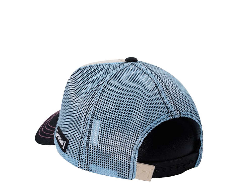 Capslab Looney Tunes Daffy Beige Trucker Snapback Cap