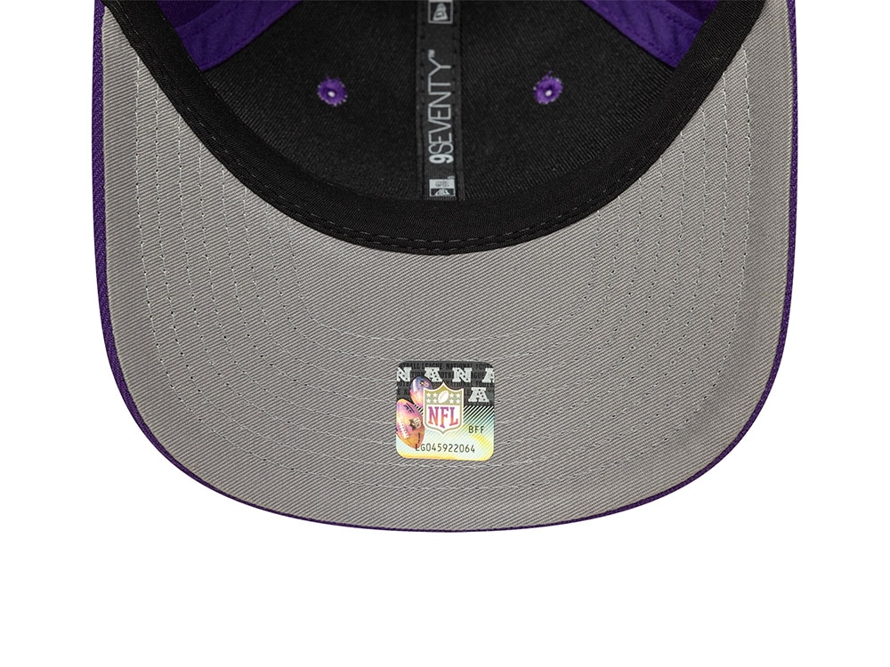 New Era Minnesota Vikings Super Bowl XLV Purple Edition 9Seventy Snapback Cap
