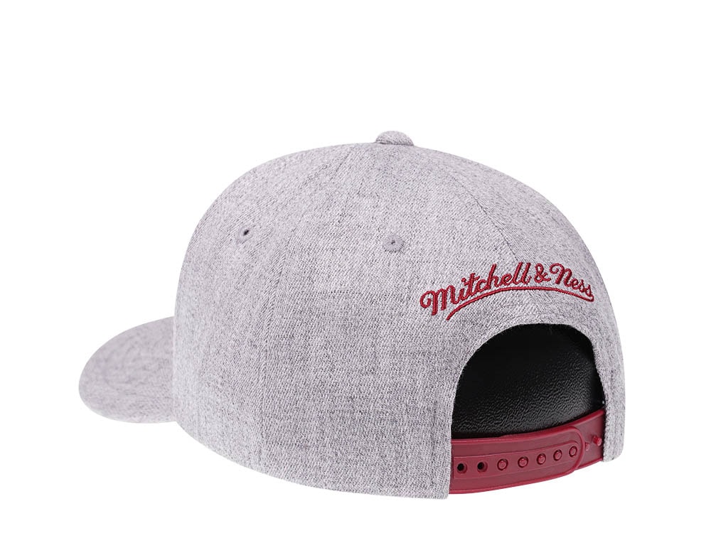 Mitchell & Ness Miami Heat Heather Gray Red Line Solid Flex Snapback Cap
