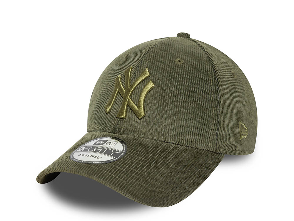New Era New York Yankees Corduroy Two Tone Olive 9Forty Strapback Cap