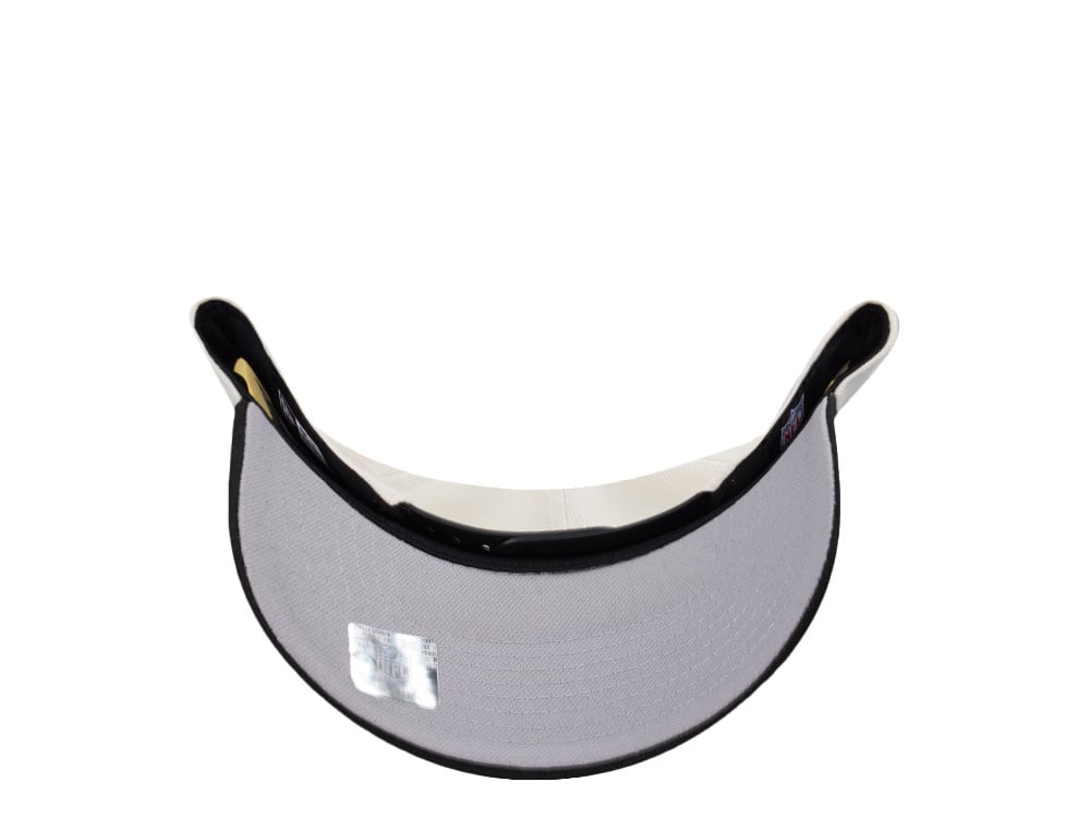 New Era Tampa Bay Buccaneers Classic Chrome Two Tone Edition 9Forty A Frame Snapback Cap