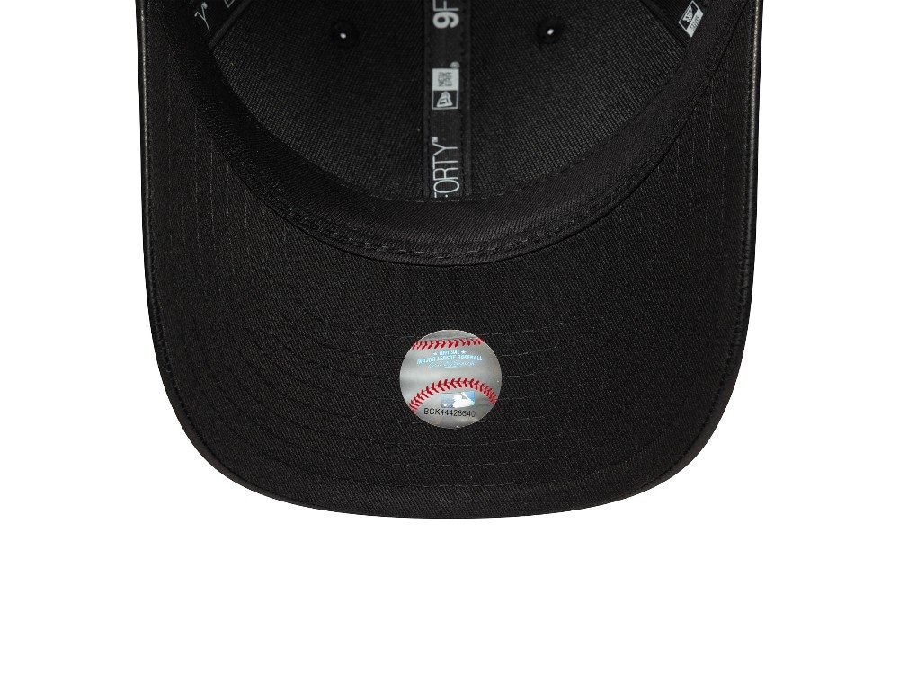 New Era Los Angeles Dodgers Black PU Leather Edition 9Forty M Crown Snapback Cap