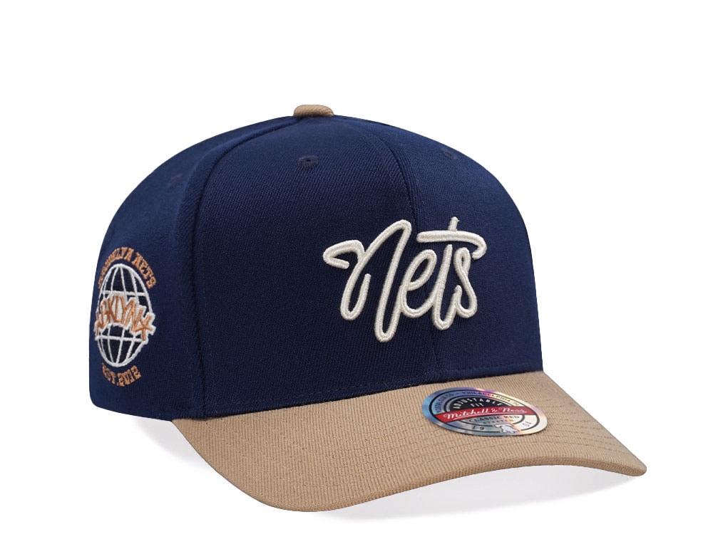 Mitchell & Ness Brookly Nets Sand Storm Classic Red Stretch Snapback Cap