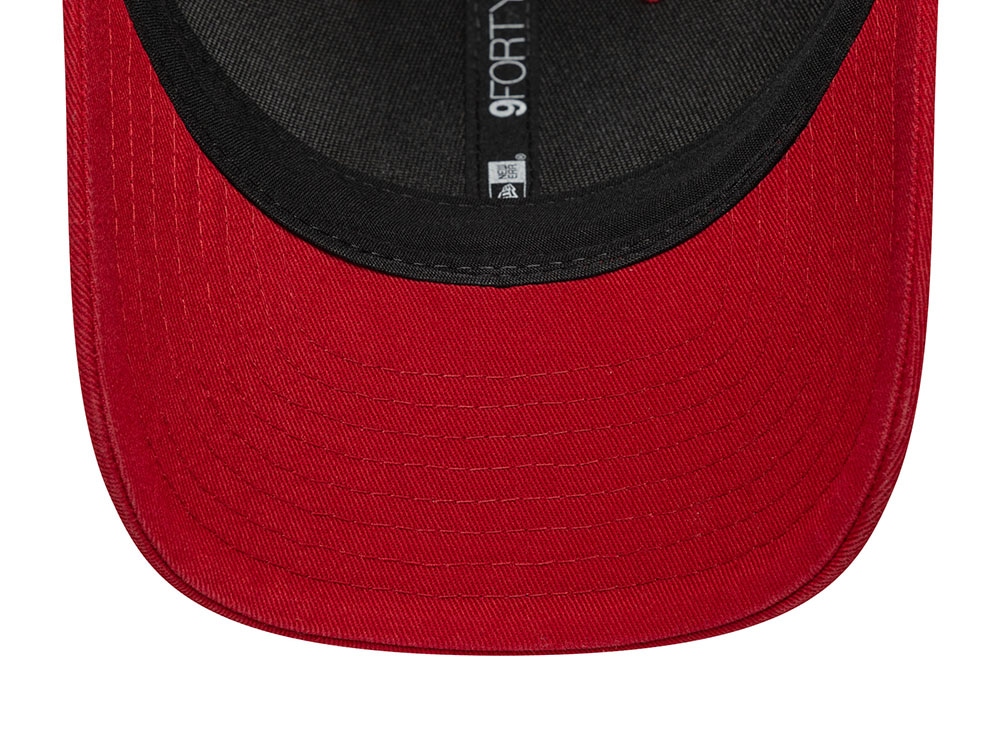 New Era Vespa 80th Anniversary Red Edition 9Forty M Crown Snapback Cap