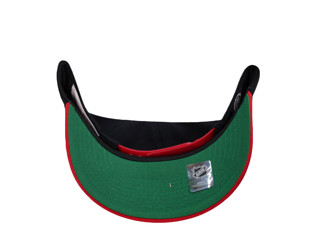 Mitchell & Ness Chicago Blackhawks Two Tone Pro Crown Fit Snapback Cap