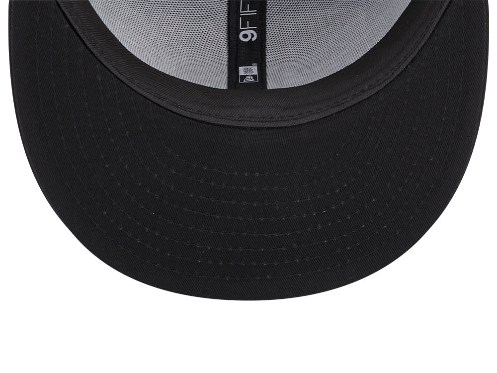 New Era New York Yankees Seasonal Infill Black Edition 9Fifty Snapback Cap
