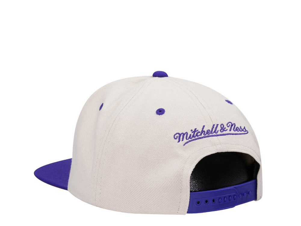 Mitchell & Ness Phoenix Suns Sail Off White Two Tone Snapback Cap