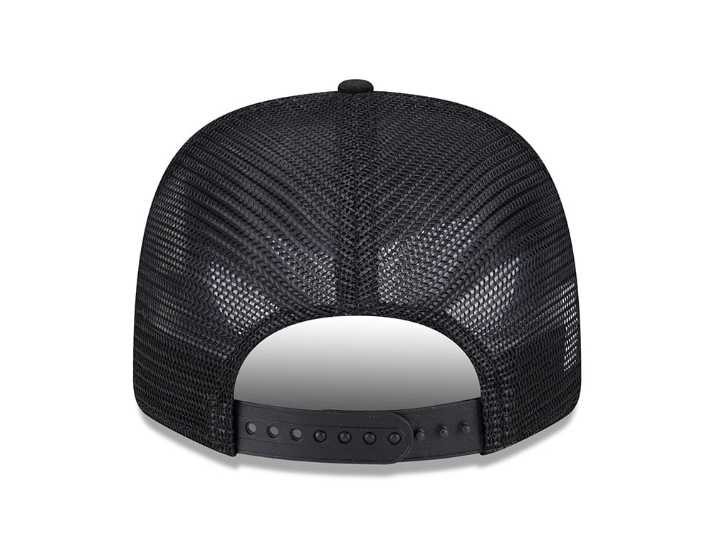 New Era Los Angeles Kings Black Edition 9Seventy Trucker Snapback Cap