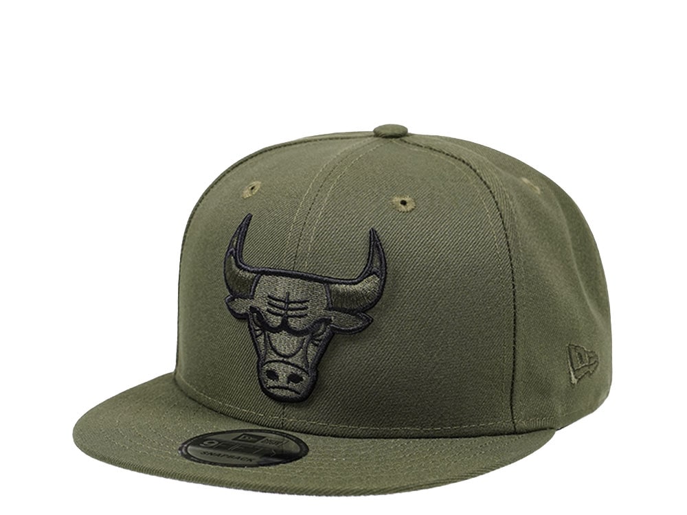 New Era Chicago Bulls Rifle Green Edition 9Fifty Snapback Cap