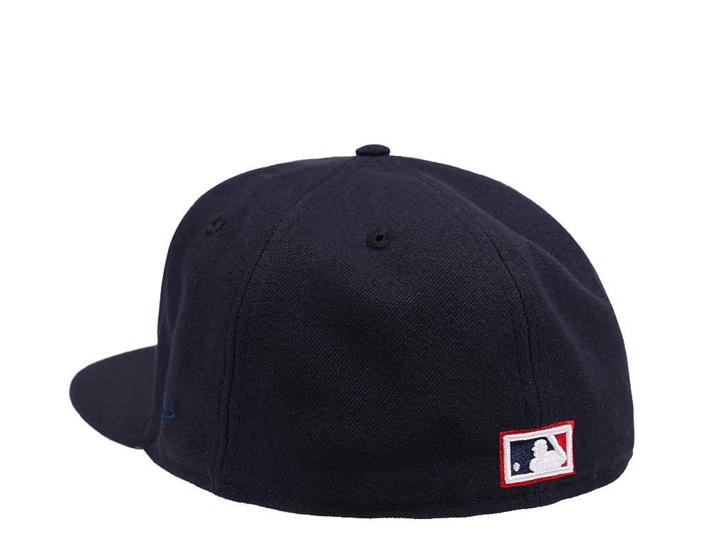 New Era New York Yankees Big Apple 100th Anniversary Pink Edition 59Fifty Fitted Cap