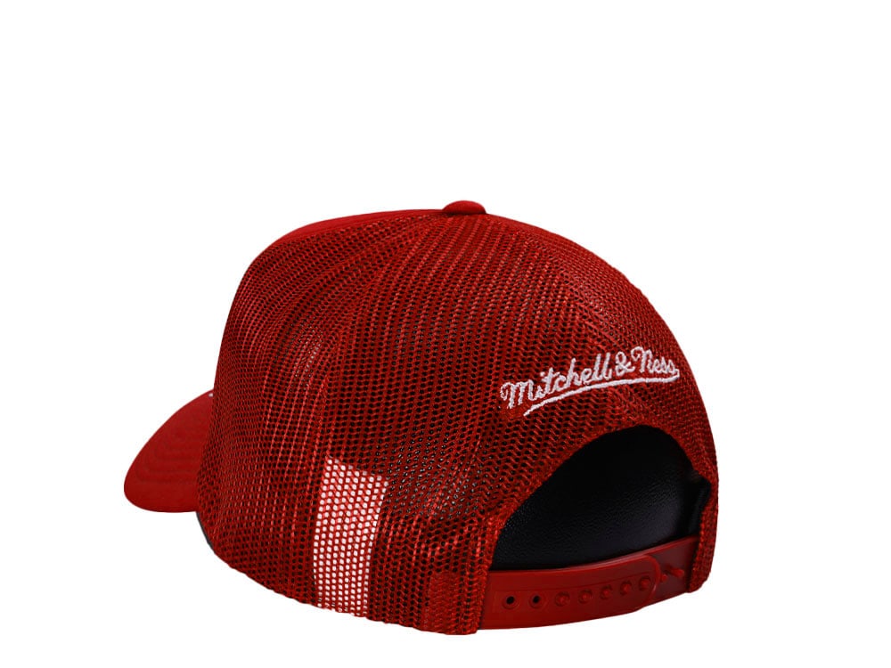 Mitchell & Ness Chicago Bulls Red Trucker Adjustable Fit Snapback Cap