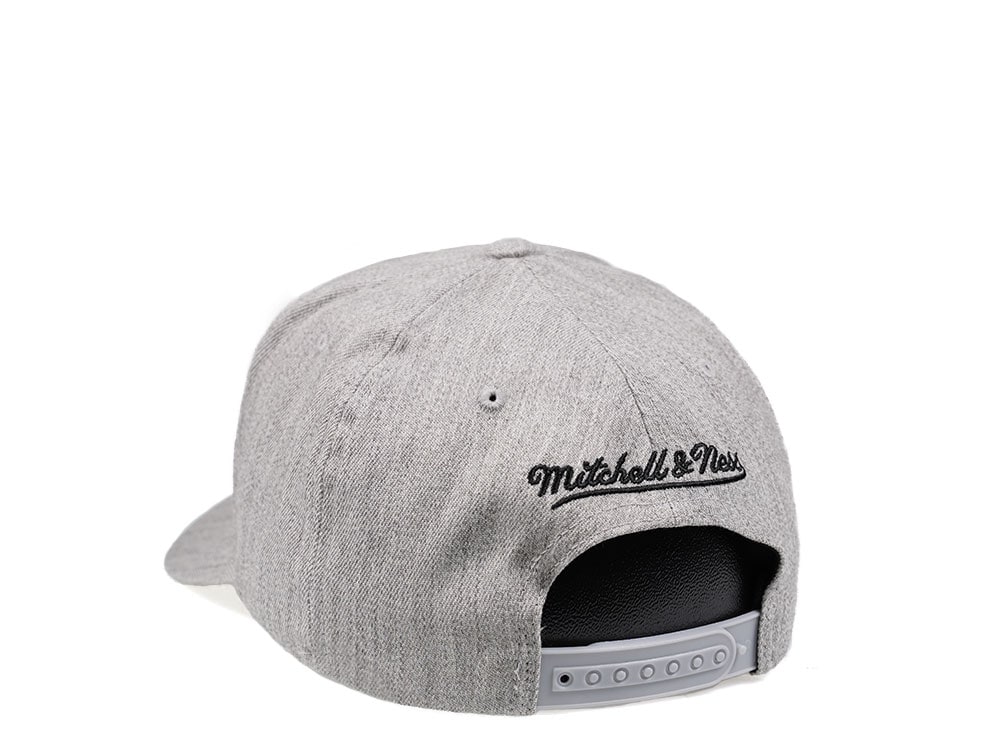 Mitchell & Ness Milwaukee Bucks Heather 110 Flex Snapback Cap