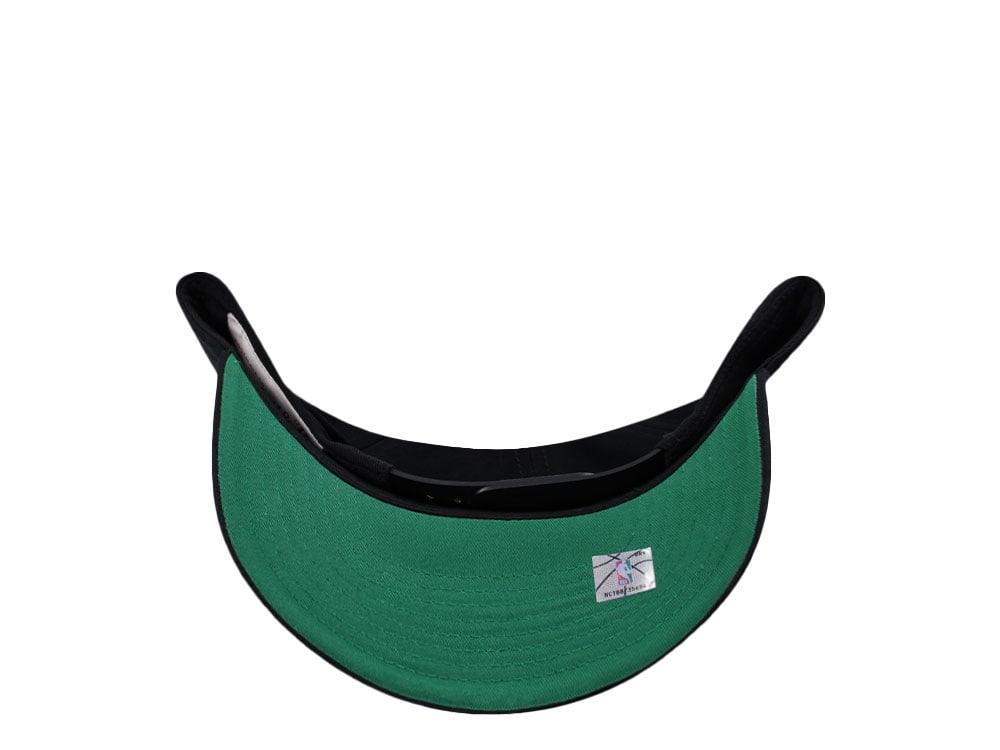 Mitchell & Ness Seattle SuperSonics Black Pro Pinch Fit Snapback Cap