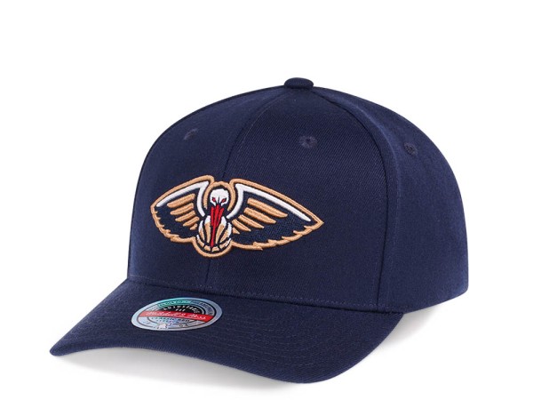 Mitchell & Ness New Orleans Pelicans Team Ground Red Line Solid Flex Snapback Cap